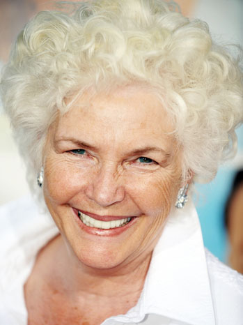 Actress Fionnula Flanagan arrives at the premiere of ÒThe Invention of LyingÓ at the GraumanÕs Chinese Theatre in Hollywood, California on September 21, 2009. AFP PHOTO / GABRIEL BOUYS (Photo credit should read GABRIEL BOUYS/AFP/Getty Images)
